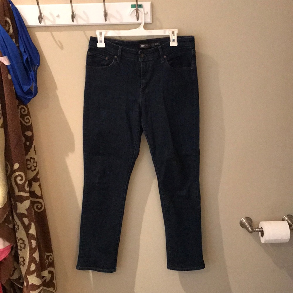 Levi Curvy slim leg jeans